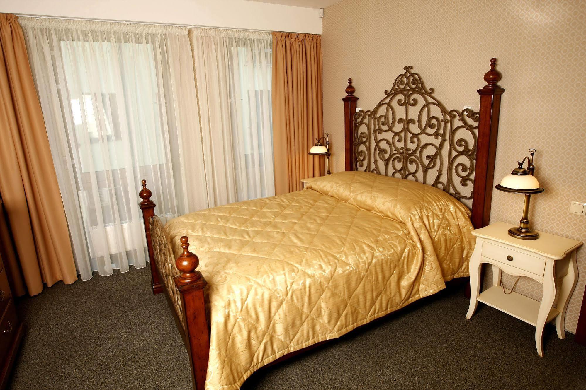 Friedricho Pasazas Hotel Klaipeda Exterior photo